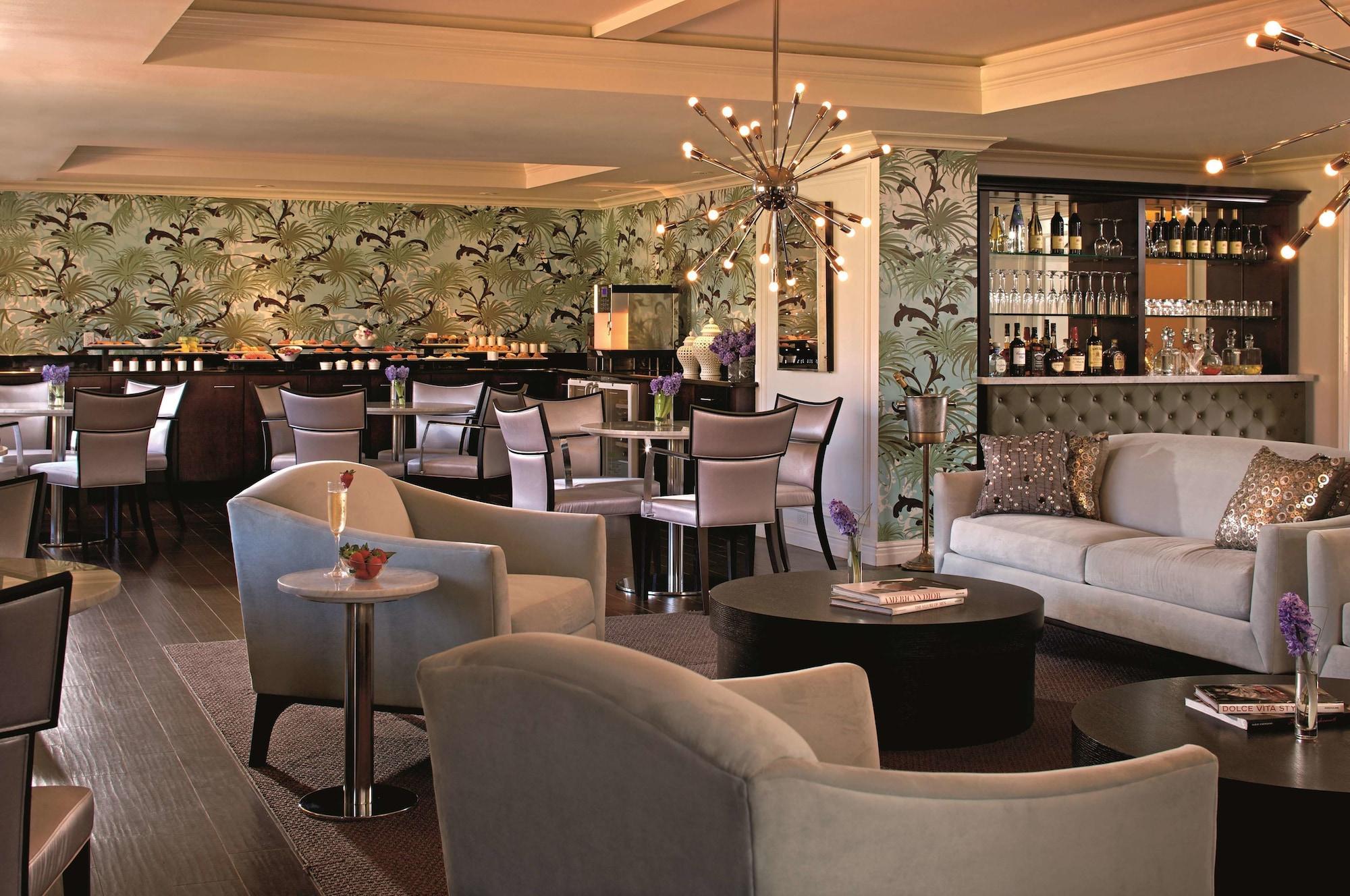 Eau Palm & Resort 5*
