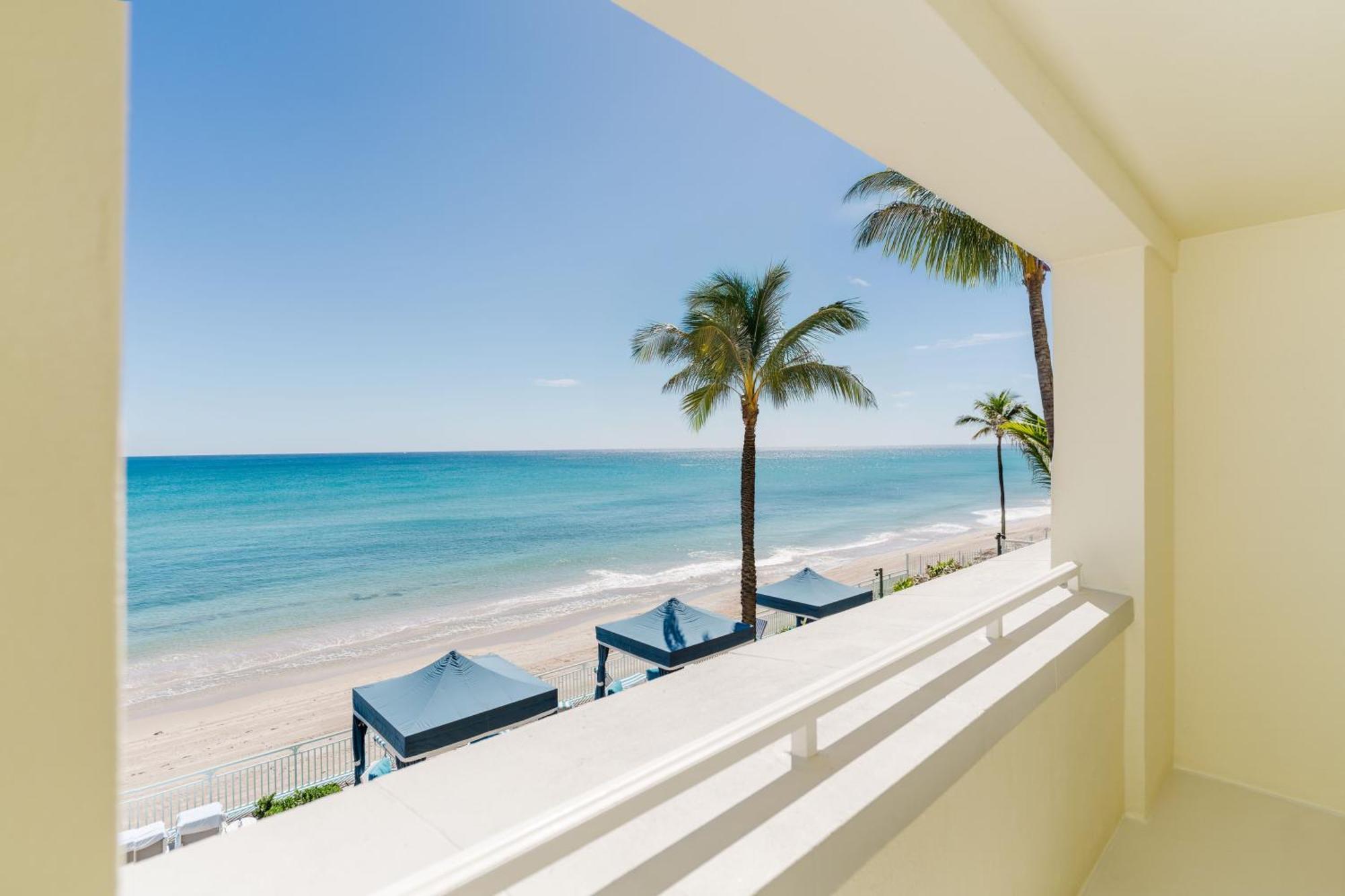 Eau Palm & Resort