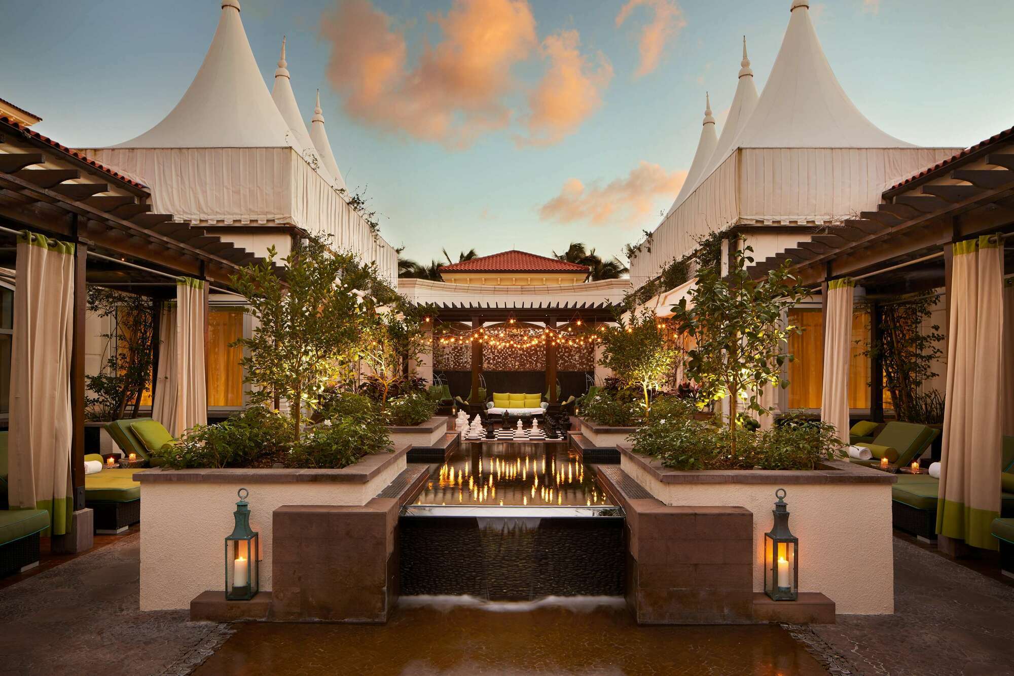 Eau Palm Resort&spa